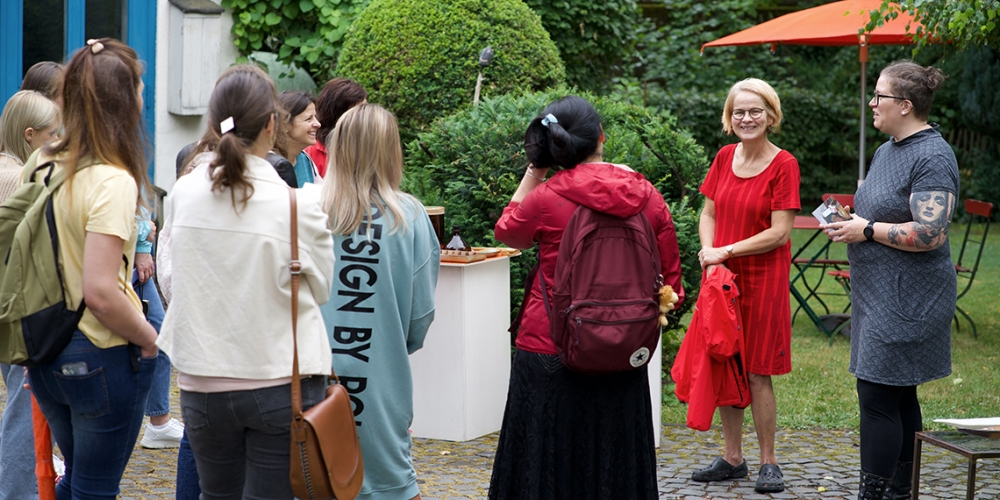 Tag der offenen Gartenpforte mit Keramik- und Druckkunstausstellung